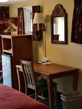 Tek Büyük Yataklı Oda, 2 Çift Kişilik Yatak, Balkon