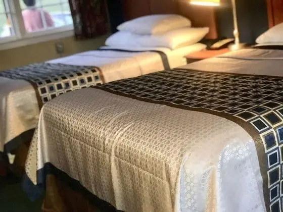 Tek Büyük Yataklı Oda, 2 Çift Kişilik Yatak, Balkon