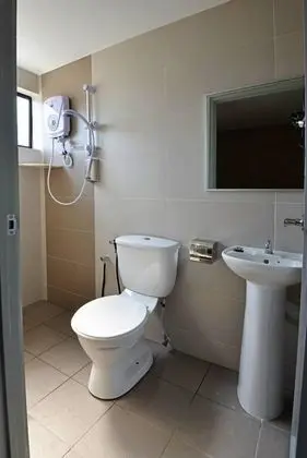 Deluxe Tek Büyük Yataklı Oda (With Window)