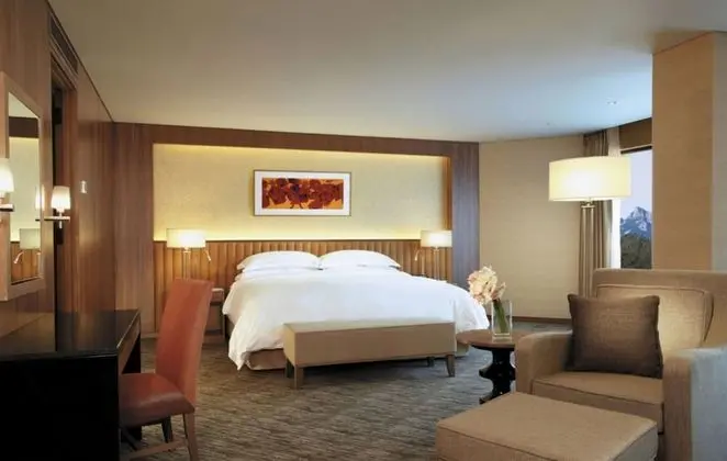 Junior Suite, 1 King Bed (for adding breakfast, all child breakfast surcharged on the spot)