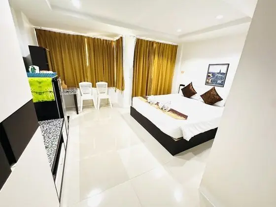 Classic Double Room with Balcony