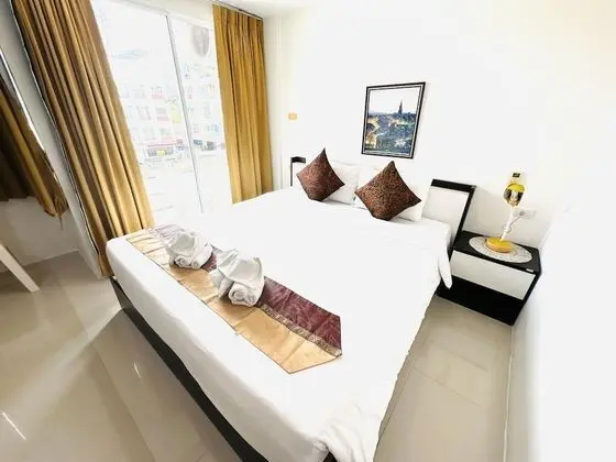 Classic Double Room with Balcony