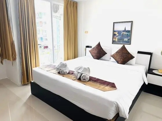 Classic Double Room with Balcony