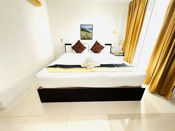 Classic Double Room with Balcony