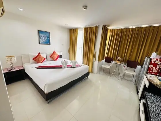 Double Superior Room with Balcony