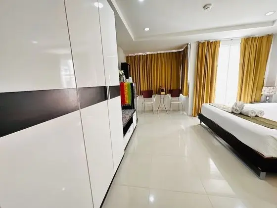 Double Superior Room with Balcony