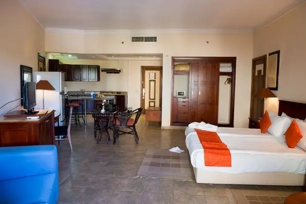 Family Oda, 1 En Büyük (King) Boy Yatak, Özel Banyo, Golf Manzaralı