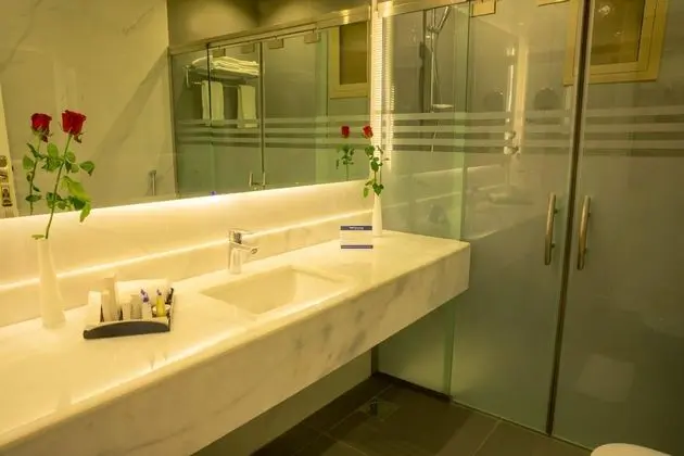 Three Bedroom Villa with Pool