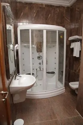 Deluxe Oda, 1 Çift Kişilik Yatak, Şehir Manzaralı