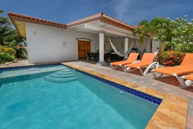 Luxury Villa, 3 Yatak Odası, Kişiye Özel Havuzlu, Havuz Manzaralı