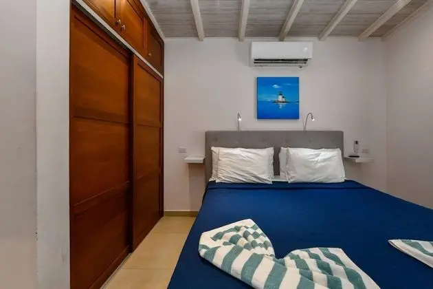 Pool side Apartment Deluxe