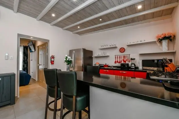 Pool side Apartment Deluxe