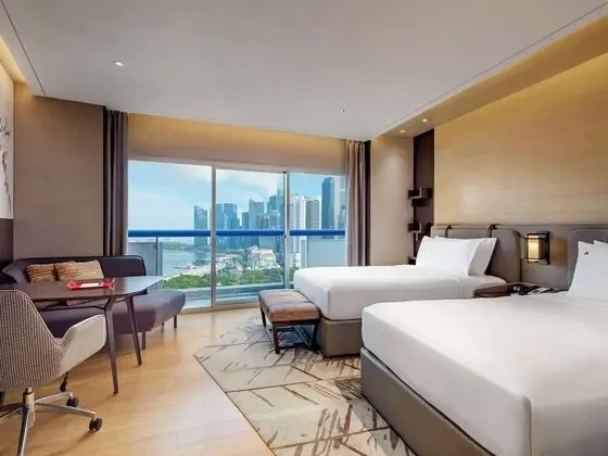 Premier Oda, 2 Çift Kişilik Yatak, Balkon, Liman Manzaralı