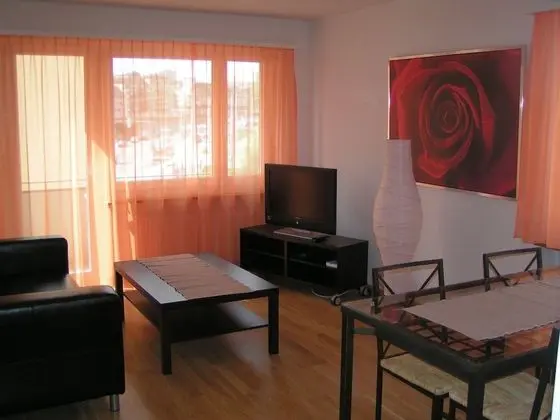 Apart Daire, 2 Yatak Odası, Mutfak