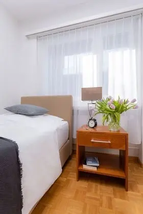 Apart Daire, 2 Yatak Odası, Sigara İçilmez