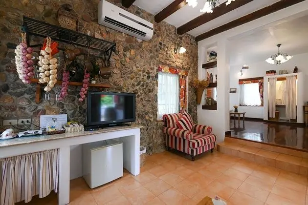 Deluxe Villa