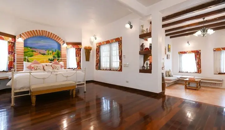 Deluxe Villa