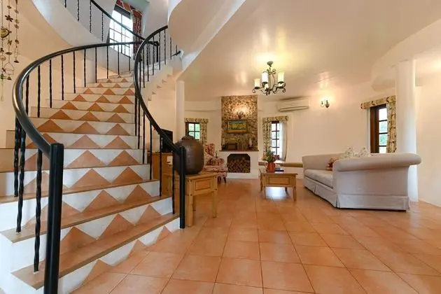 Deluxe Villa