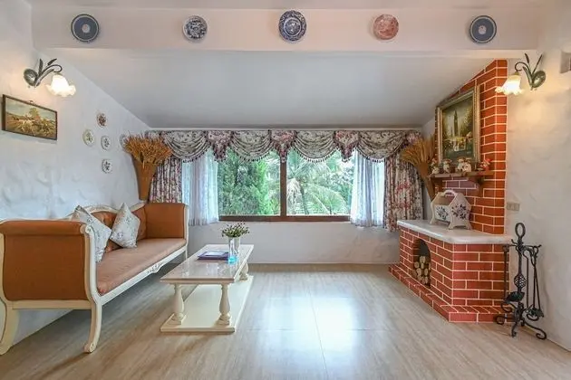 Family Tek Büyük Yataklı Oda