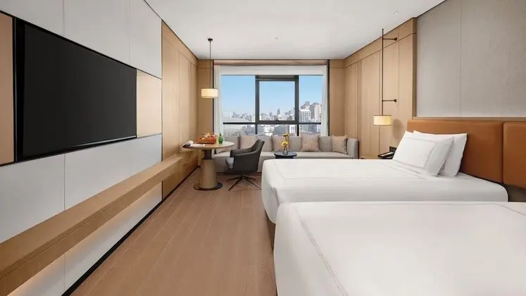 Swiss Advantage Room with Twin Beds, High Floor & City View