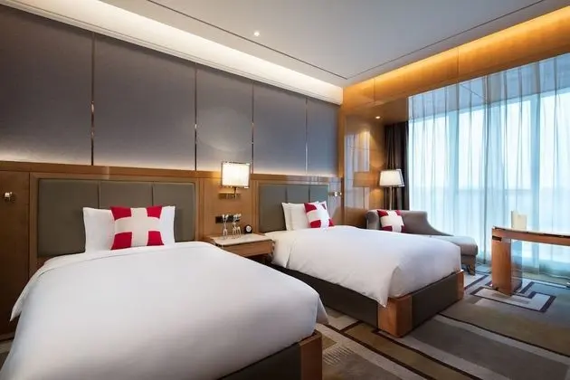 Luxury Oda