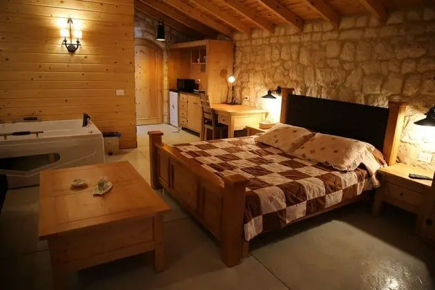Stüdyo, Jakuzi (Bungalow)