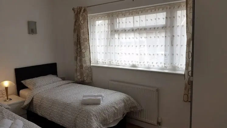 Tek Büyük veya İki Ayrı Yataklı Oda