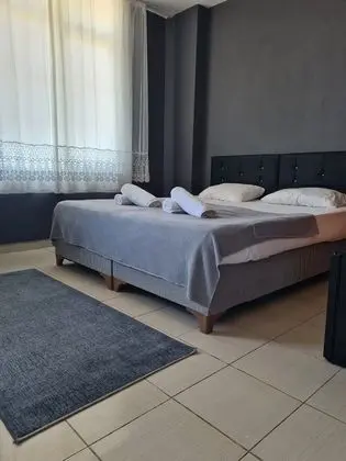 Standart  Deniz Manzaralı Balkonlu Oda