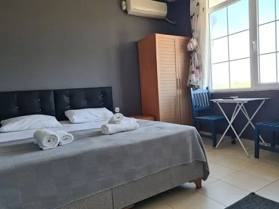 Standart  Deniz Manzaralı Balkonlu Oda