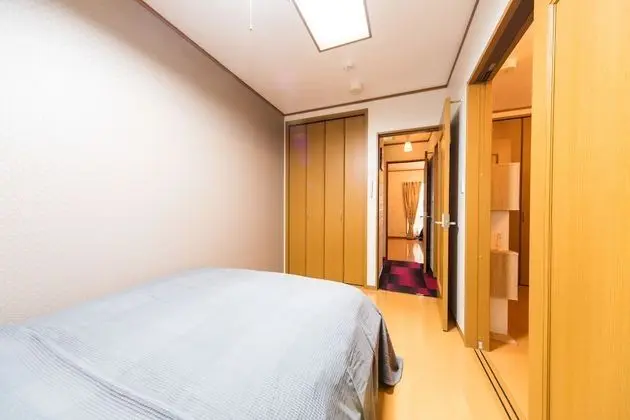 Ev (Private Vacation)