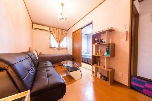 Ev (Private Vacation)