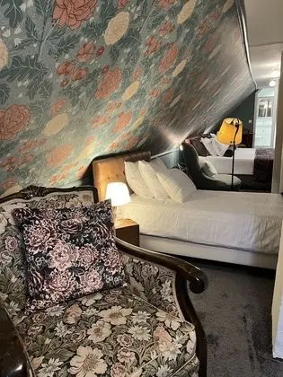 Romantic Stüdyo Süit