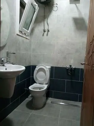 Üç Kişilik Oda, Özel Banyo