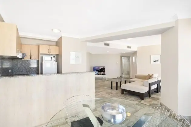 Deluxe Penthouse Two Bedroom Apartment