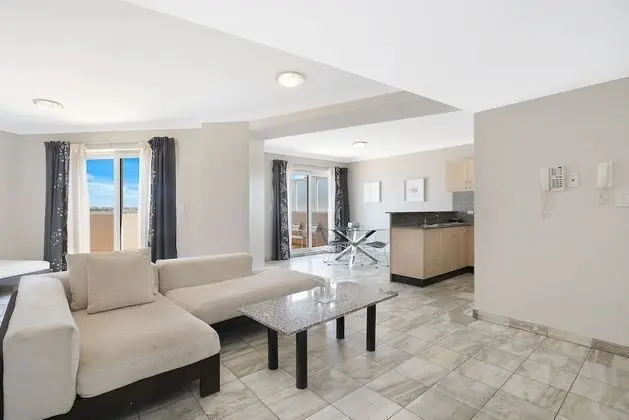 Deluxe Penthouse Two Bedroom Apartment
