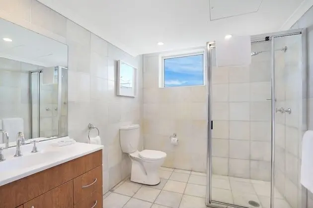 Deluxe Penthouse Two Bedroom Apartment