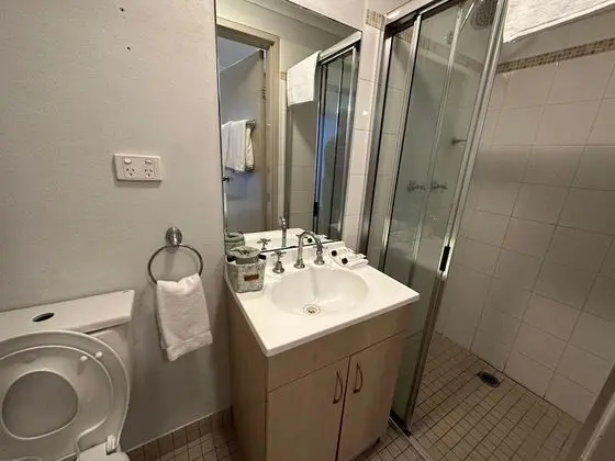Deluxe Stüdyo, Sigara İçilmez