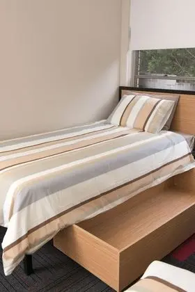 Ortak Ranzalı Oda, Sadece kadınlar için, Ortak Banyo (2 person)
