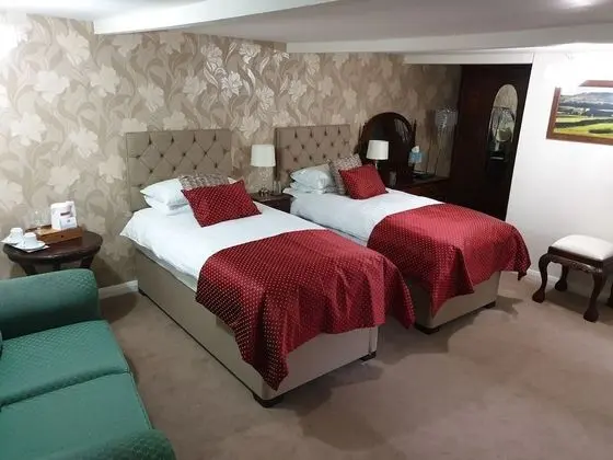 Standard Tek Büyük veya İki Ayrı Yataklı Oda
