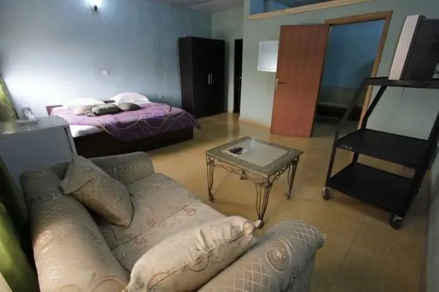 Silver Suite