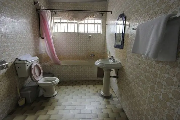 Silver Suite