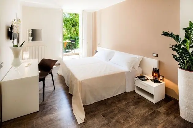 Deluxe Tek Büyük veya İki Ayrı Yataklı Oda, Deniz Manzaralı