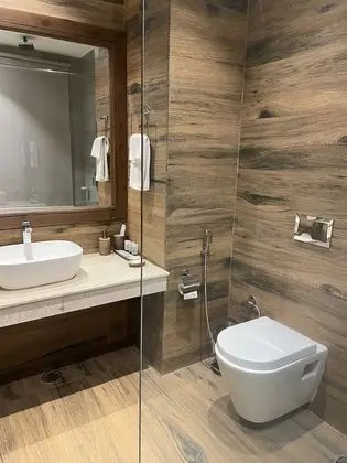 Luxury Oda