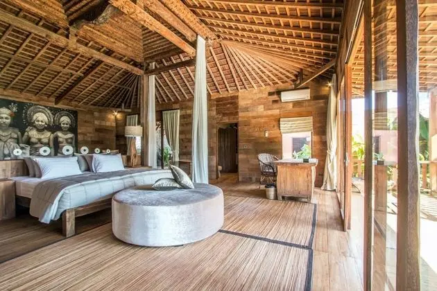Superior Villa