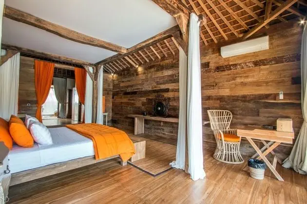 Superior Villa