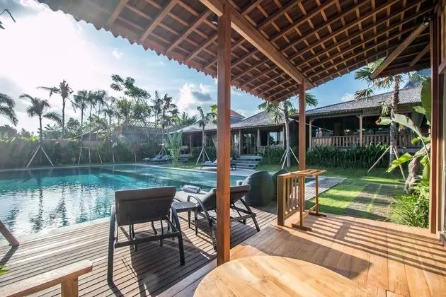 Superior Villa