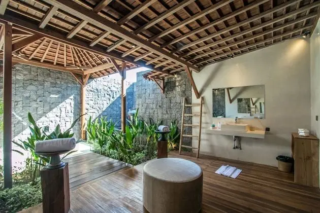 Superior Villa