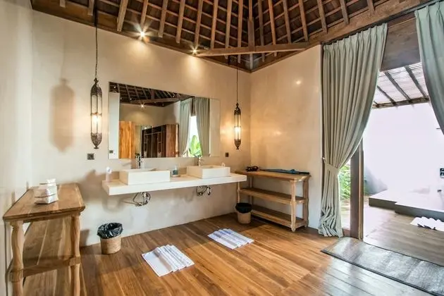 Superior Villa