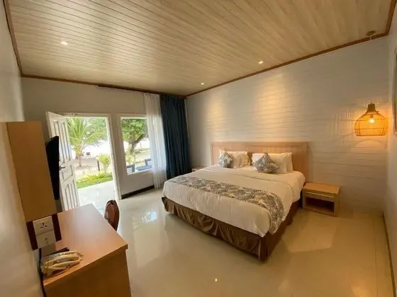 Deluxe Tek Büyük veya İki Ayrı Yataklı Oda, Denize Sıfır (Cottage Beachfront)