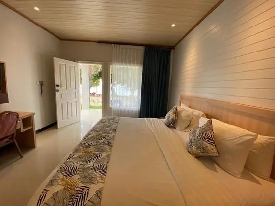 Deluxe Tek Büyük veya İki Ayrı Yataklı Oda, Denize Sıfır (Cottage Beachfront)